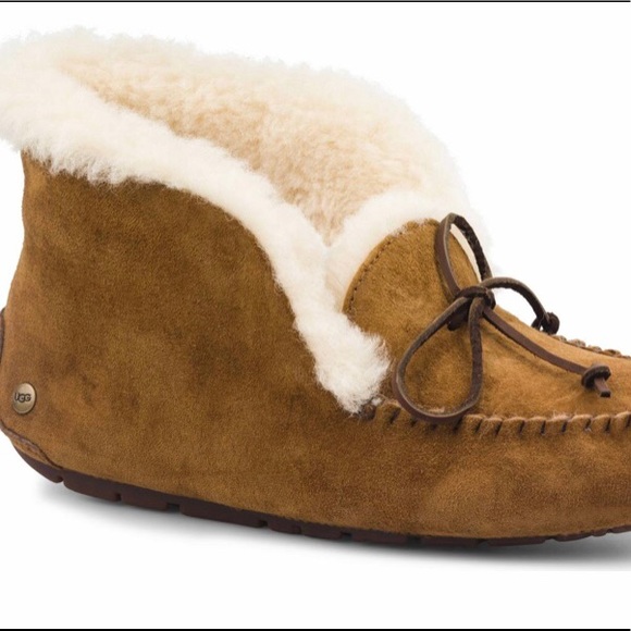 UGG Alena Moccasin - Picture 2 of 14